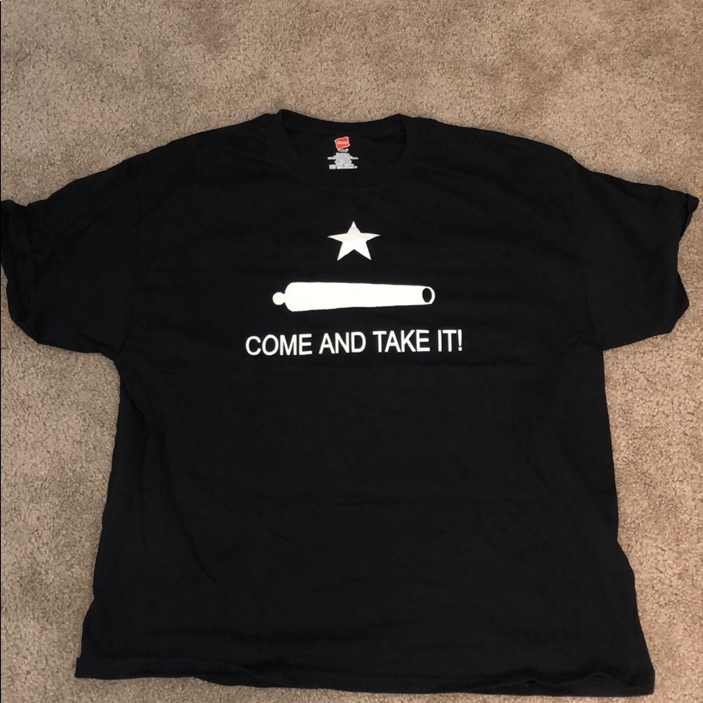 Hanes shirt